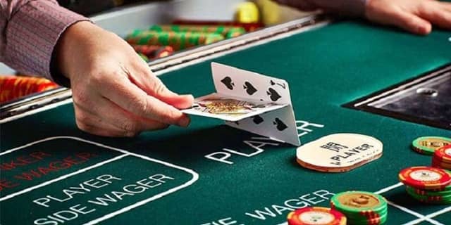 Tham khảo các nhóm đọc lệnh Baccarat