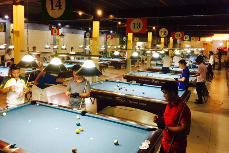 Quán bida Hà Nội Banana Billiards Club