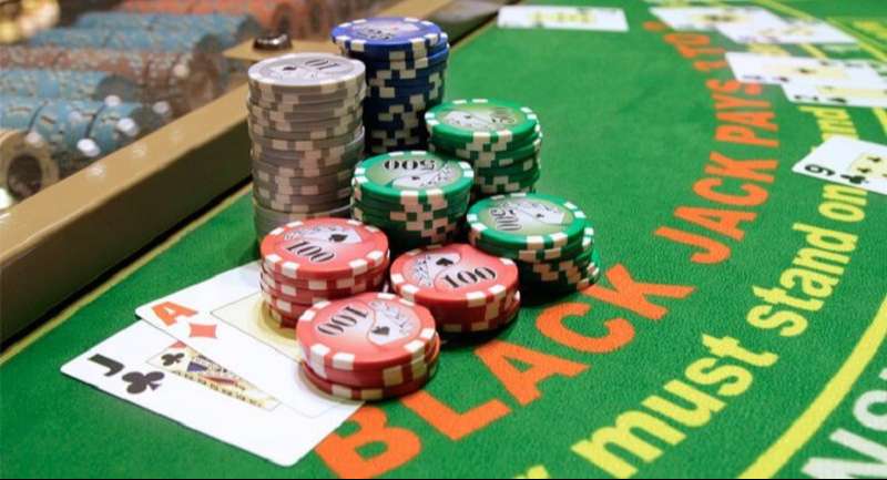 Kinh nghiệm giúp thắng mọi ván Blackjack